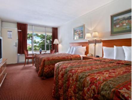 Garden Inn Fredricksburg South เฟรเดอริกส์เบิร์ก ห้อง รูปภาพ